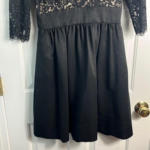 Eliza J Black Lace & Faille V Neck Cocktail Dress - Picture 6 of 16